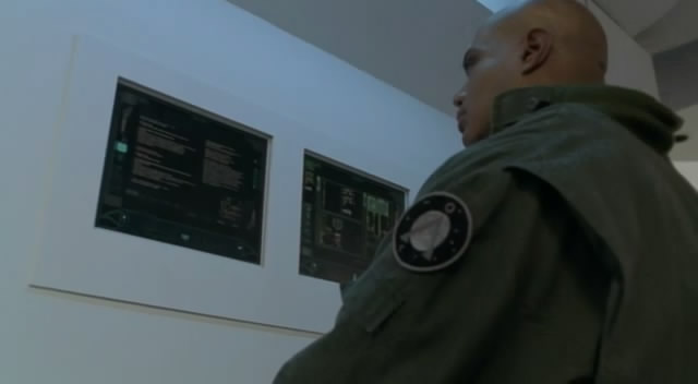 Momentky SG-1